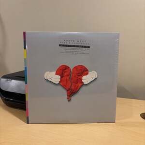 Kanye West - 808s & Heartbreak